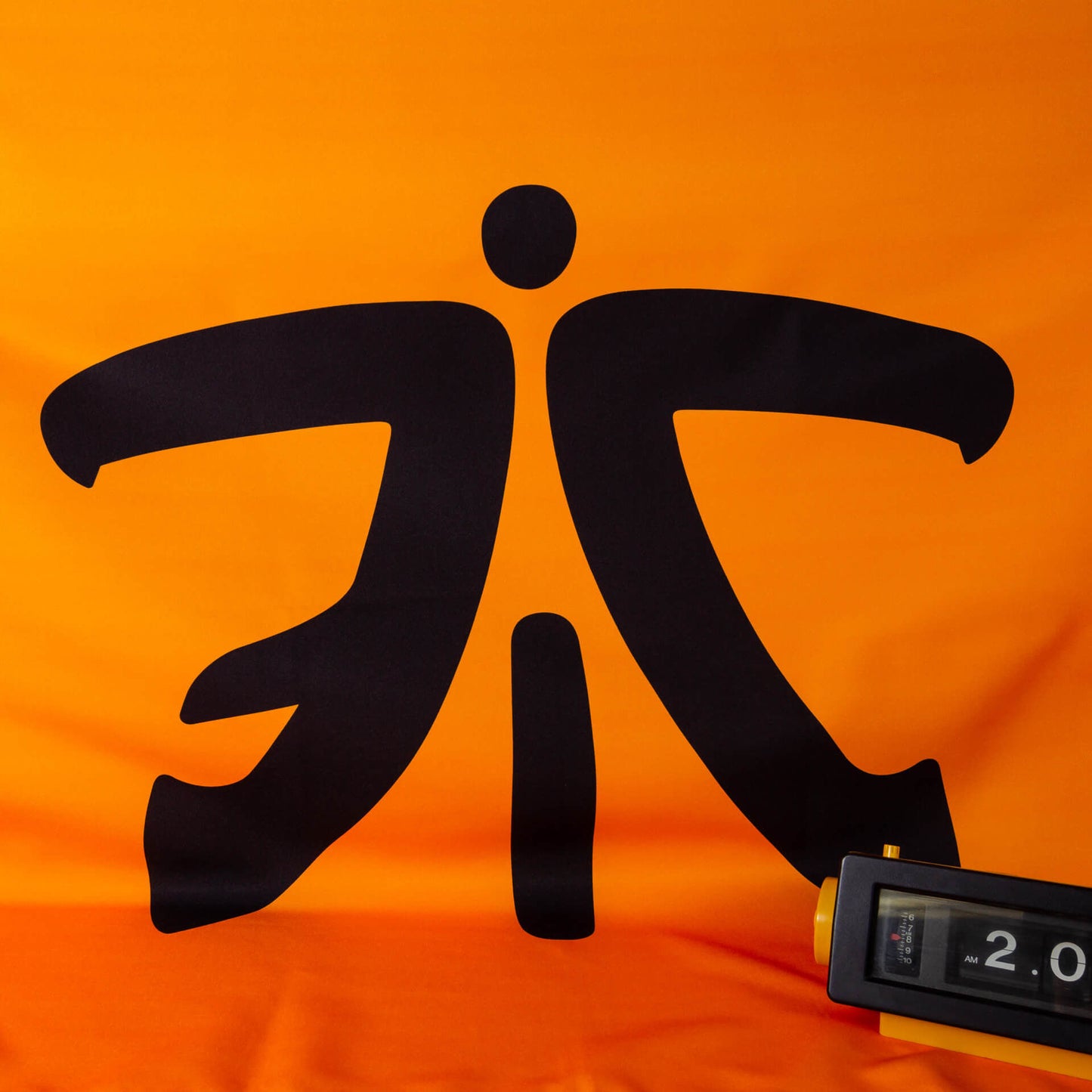Fnatic Fan Flag (Orange) "Retro Logo Edition"